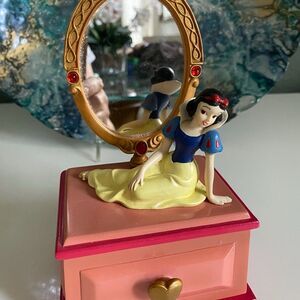 Snow White Jewelry Box Rare